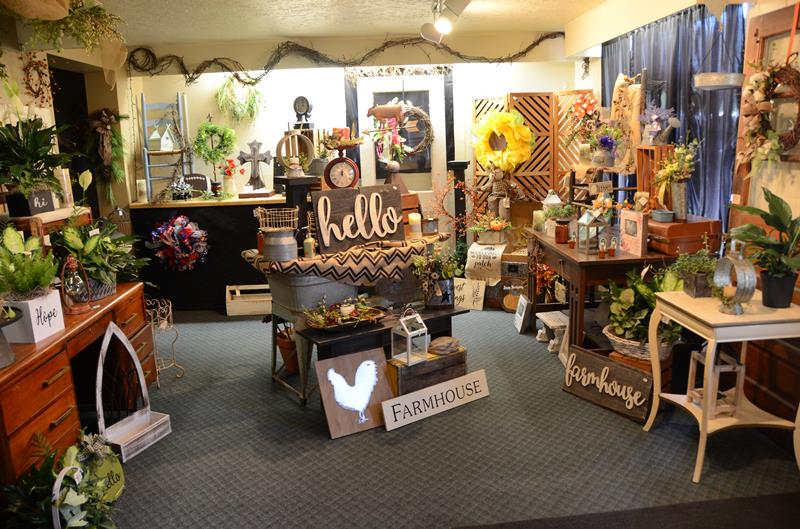 Florence's Flowers & Gifts Salem, IN